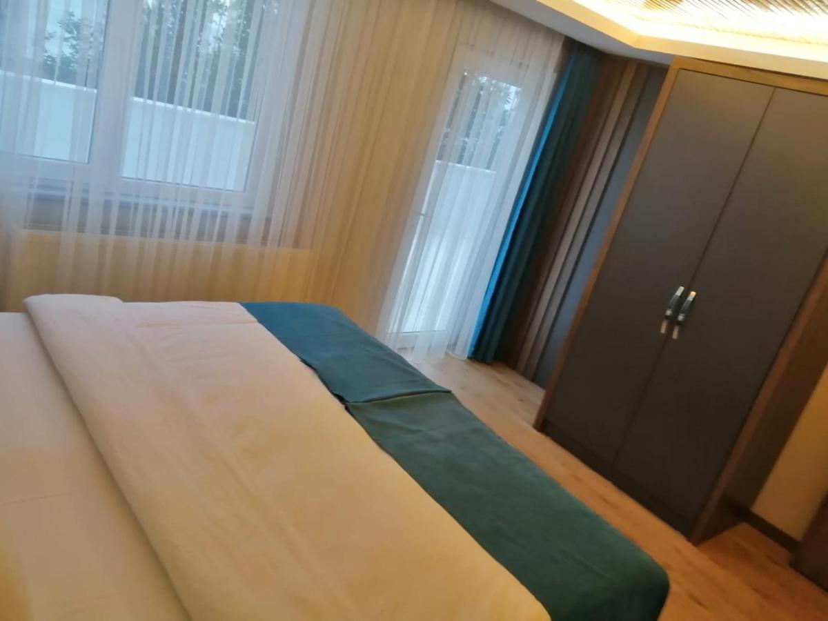 Ferah Suites Hotel ทรับซอน ภายนอก รูปภาพ